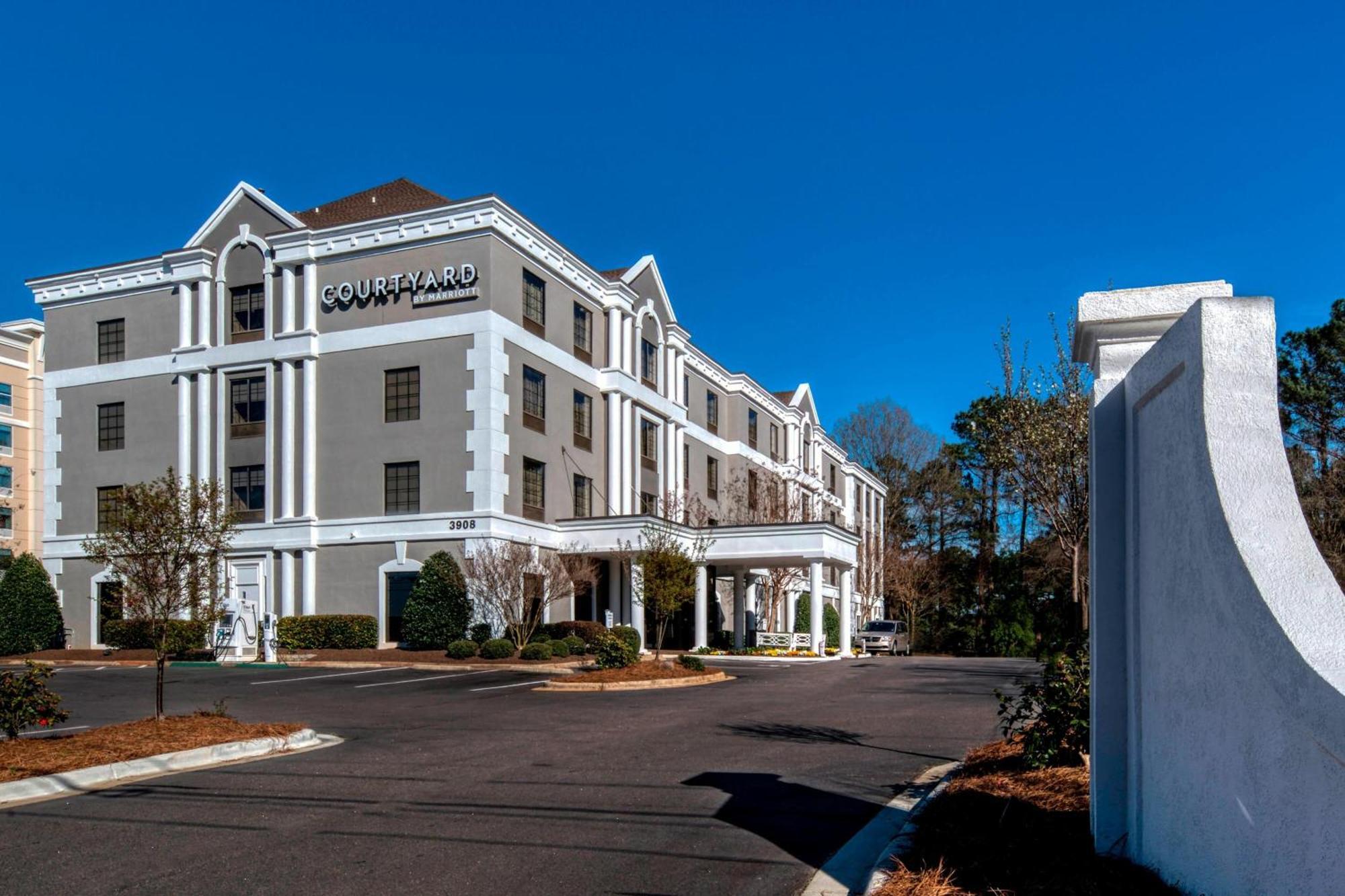 Courtyard Raleigh Crabtree Valley Exteriör bild